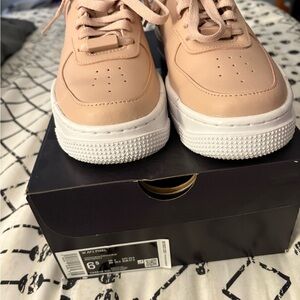 Nike Beige AF1 Pixel Sneakers
